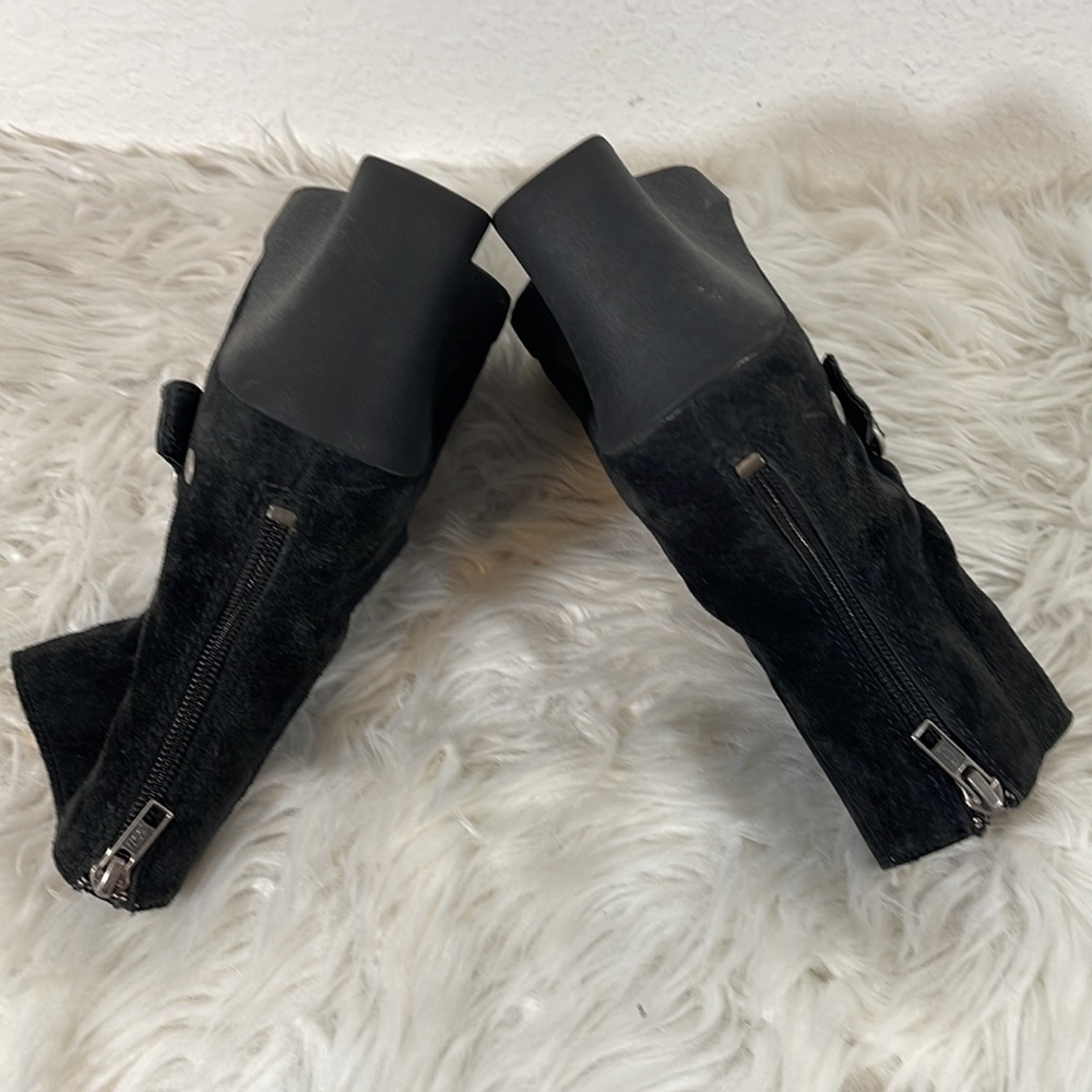 Ugg Australia Women's Black Suede Gisselle 5593 Wedge Heel Ankle Boots Size 8 - Picture 10 of 13